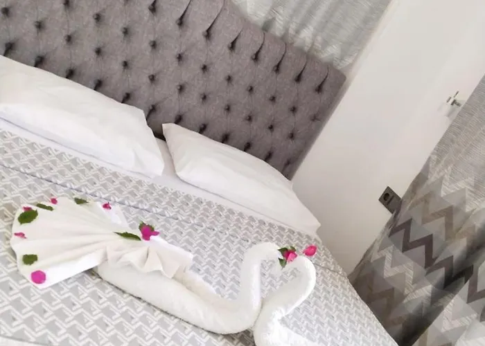 Side Apart Hotel